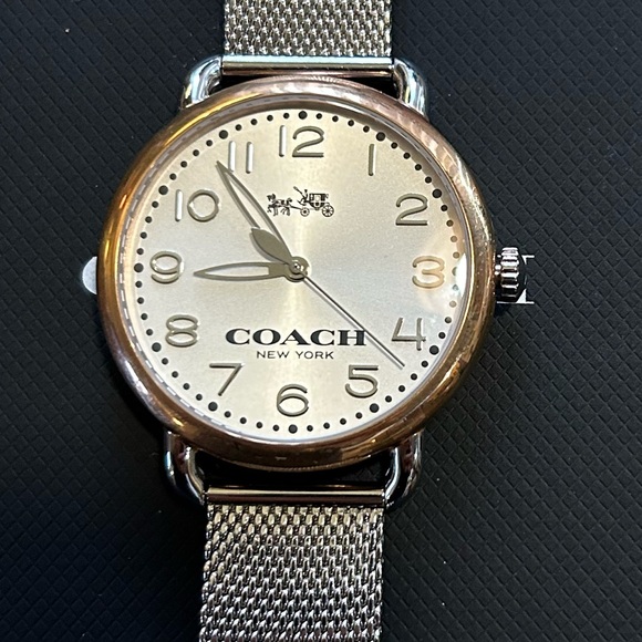 Coach Delancey Watch With 36mm Silver Face & Silver MeshBracelet. - Picture 2 of 5